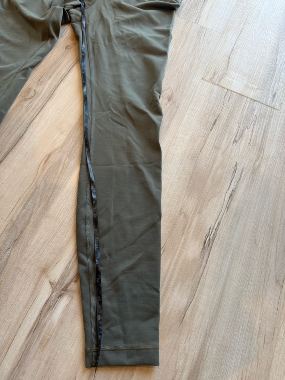 Lululemon base pace high rise tight 28 size 8 leggings - Picture 12 of 13